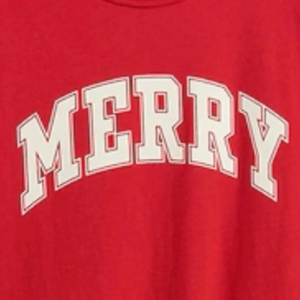 NEW!! Festive Women's Gap Favorite Tee with “Merry” Text (Red-Large)- NWT